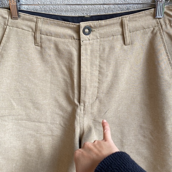 Volcom Shorts “Surf and Turf” 4 way stretch - Picture 5 of 13